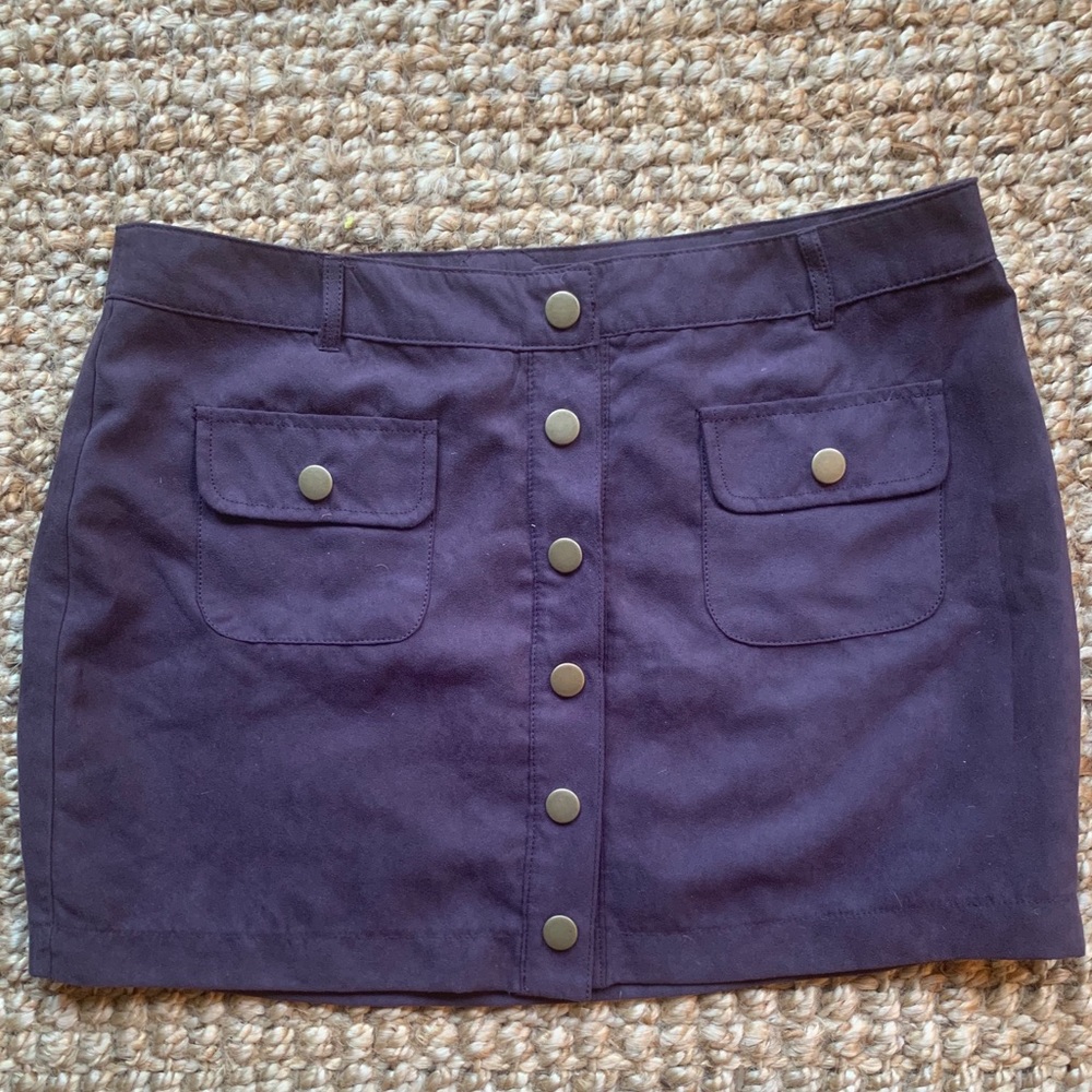 Suede Mini/ Mid skirt. NWOT